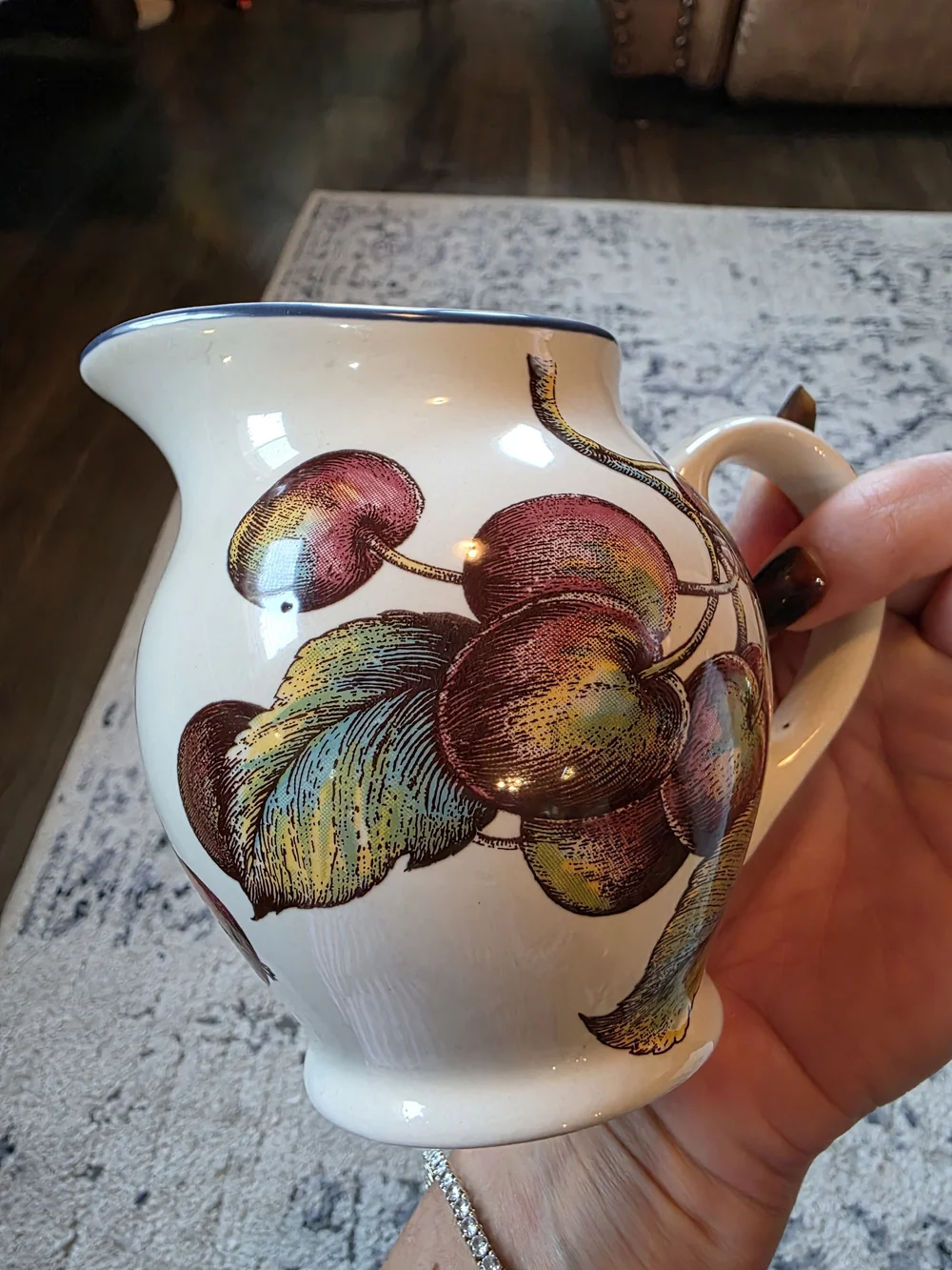 Pier 1 Macintosh Pattern Apple Creamer Cream Red Green England